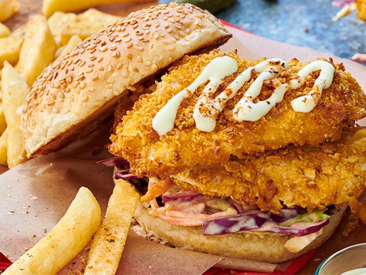 Lebone’s Crispy Chicken Burger - RCL FOODS