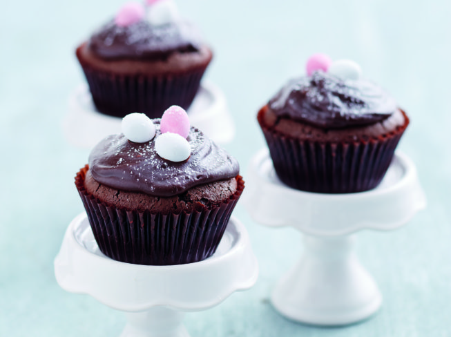 Peanut Butter Ganache Cupcakes