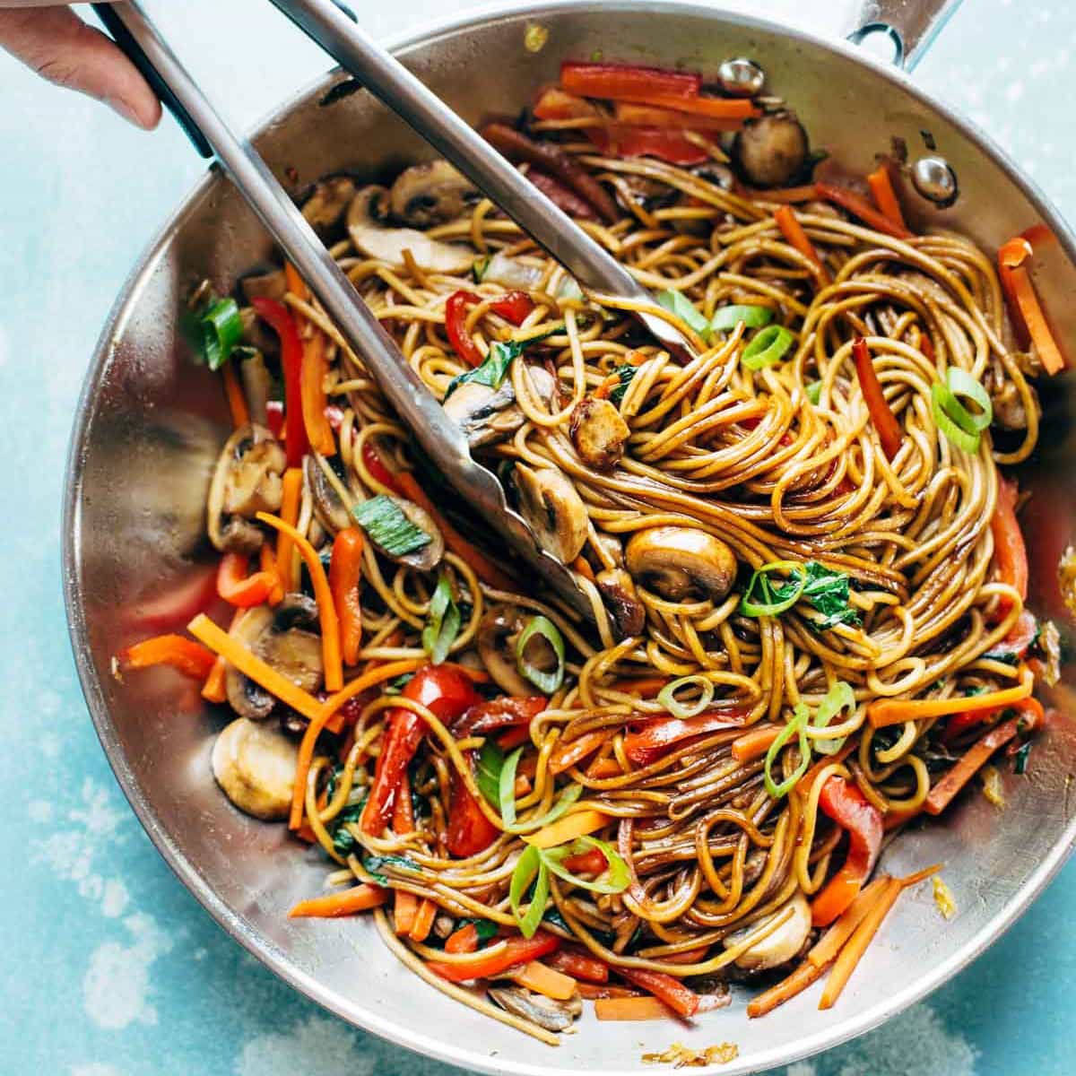 easy-lo-mein-recipe-thats-ready-in-just-3-minutes-lo-mein-noodles