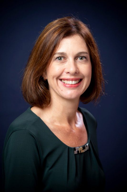  Nelia Nieuwoudt - Brand Manager 